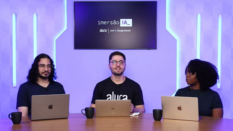 [Imersão IA] Como construir fluxos inteligentes usando seus comandos no IA Studio e N8N