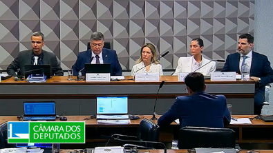 AO VIVO CPMI do INSS ouve ex-Procurador-Geral do INSS e empresária (Parte 2) - 23102025