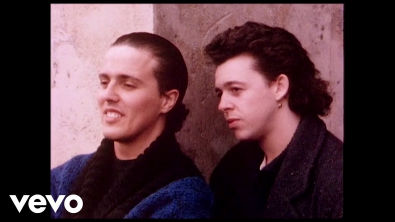 Tears For Fears - Everybody Wants To Rule The World (Official Archive Video)
