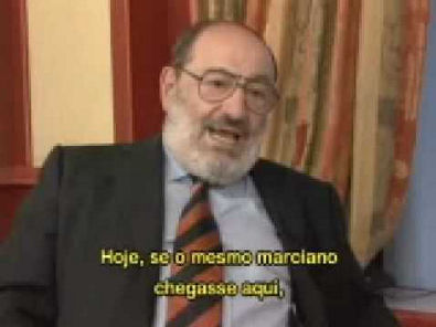 Umberto Eco sendo entrevistado