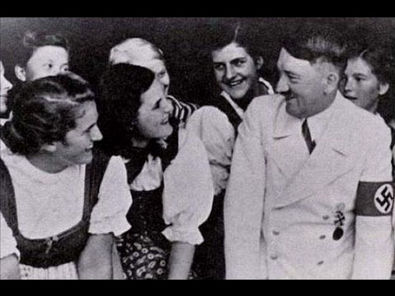 Segredos do Terceiro Reich - As Mulheres de Hitler - Dublado e HD