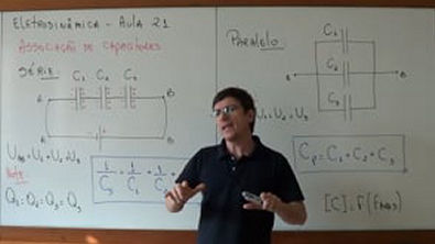 Capacitores - Associacao - Eletrodinamica - Aula 21 - Prof Marcelo Boaro